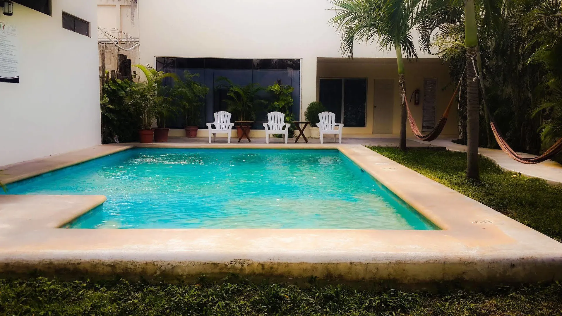 Hostel Meson De Tulum 坎昆